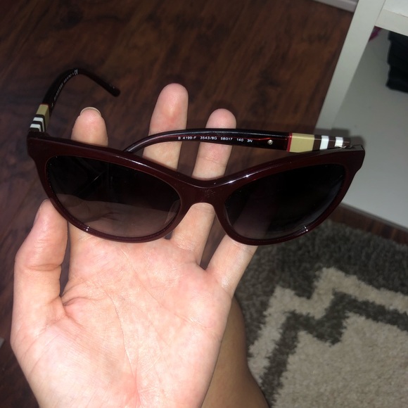 Burberry Sunglasses - Picture 3 of 3